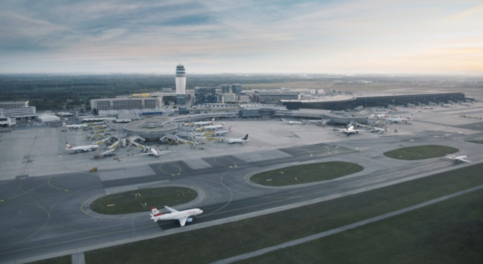 Vienna Airport New Terminal 2 Opens